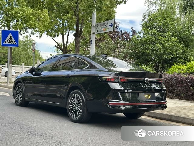 Volkswagen Magotan id 4290972 из Китая 18