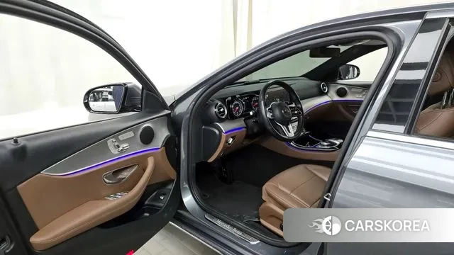 Mercedes-Benz E-Class W213 id 3557872 из Кореи 20