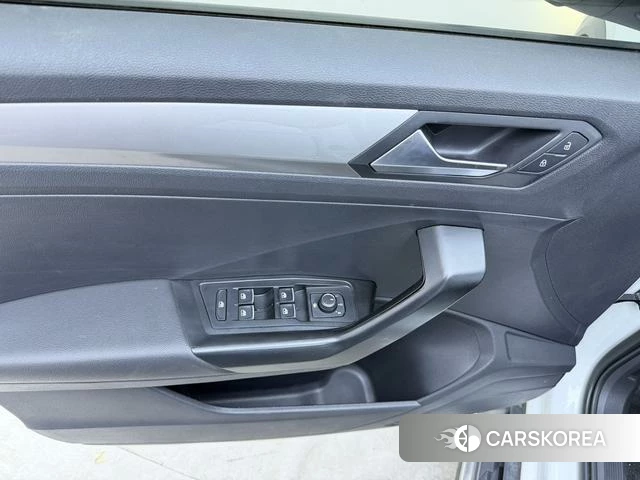 Volkswagen Exploring songs id 4264704 из Китая 23