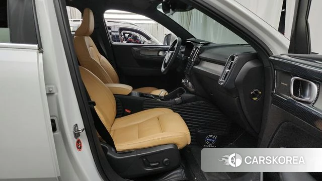 Volvo XC40 id 3916523 из Кореи 20