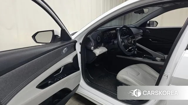 Hyundai Avante (CN7) id 3620982 из Кореи 20