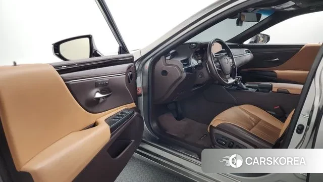 Lexus ES300h 7th generation id 3631229 из Кореи 20