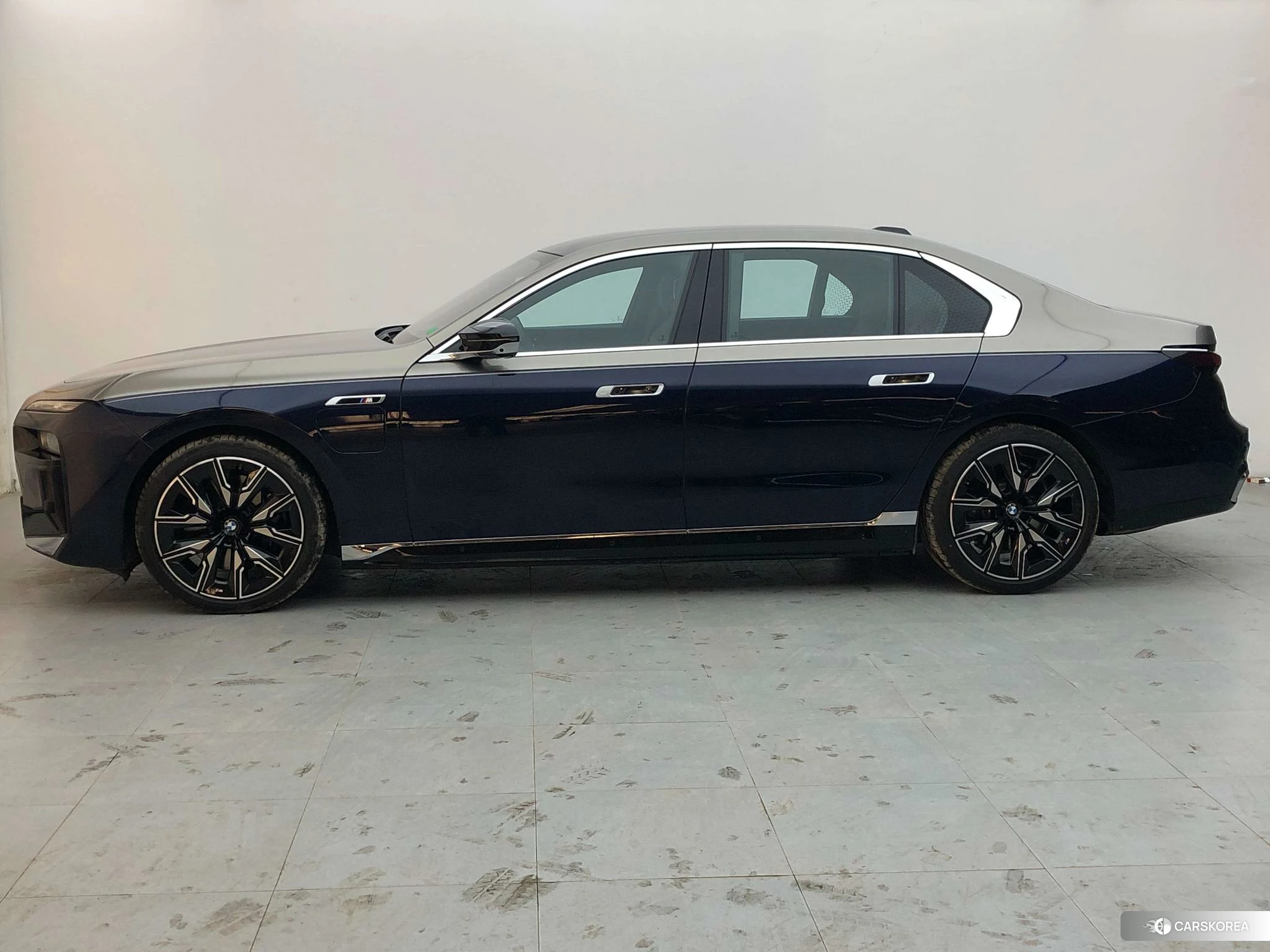BMW i7 id 4441288 из Китая 18