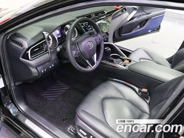 Toyota Camry (XV70) id 2665648 из Кореи 20