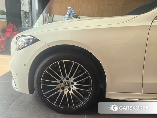 Mercedes-Benz Class C id 4207008 из Китая 12
