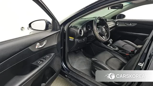 Kia Come New K3 id 3434713 из Кореи 20