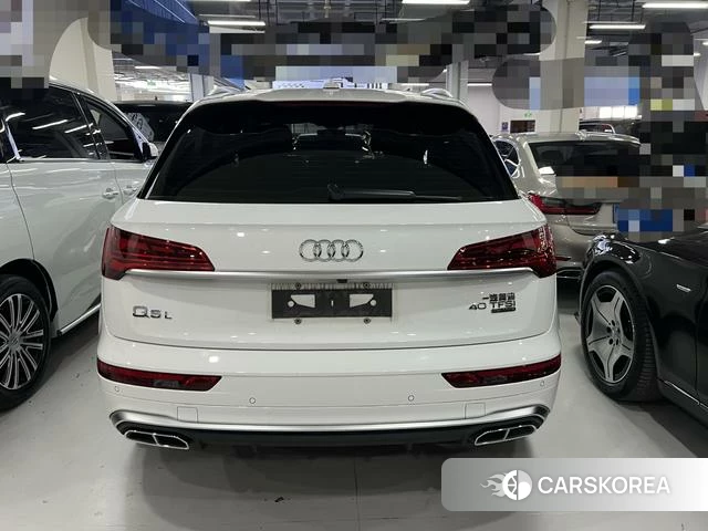Audi Q5L id 4314637 из Китая 20
