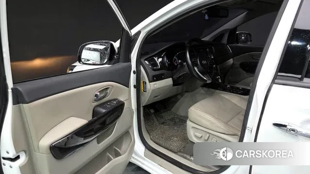 Kia The New Carnival id 3682400 из Кореи 20