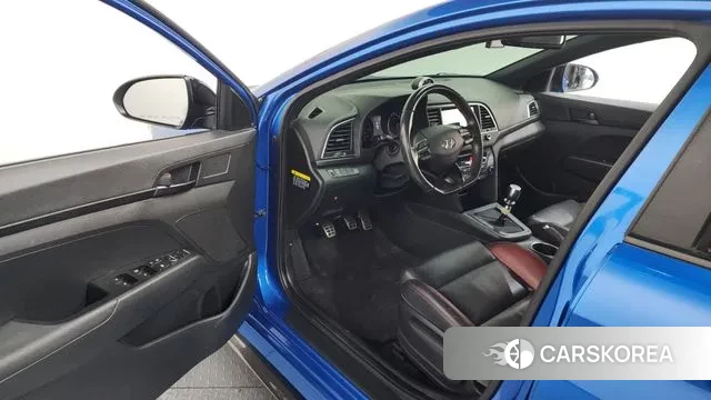 Hyundai Avante AD id 3494824 из Кореи 20