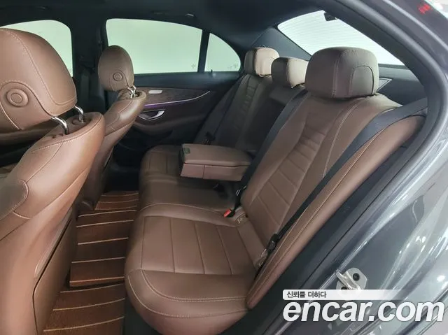 Mercedes-Benz E-Class W213 id 2702966 из Кореи 19