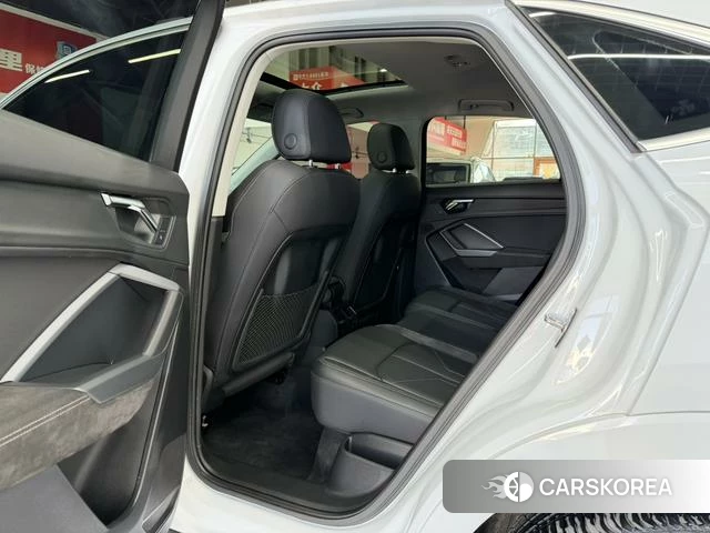 Audi Q3 Sportback id 4258546 из Китая 22