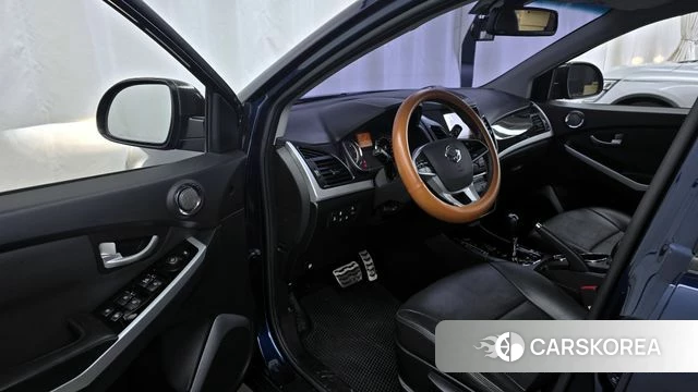 Ssangyong New Style Korando C id 3867275 из Кореи 20