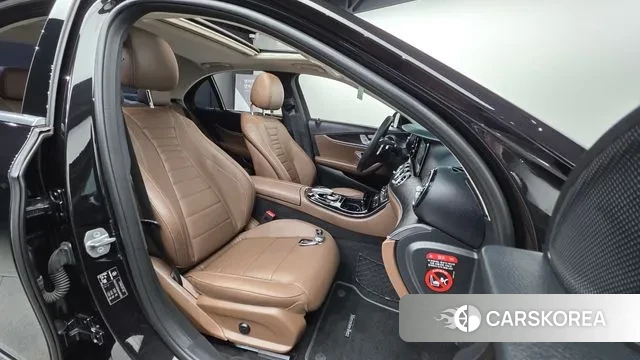 Mercedes-Benz E-Class W213 id 3050687 из Кореи 20