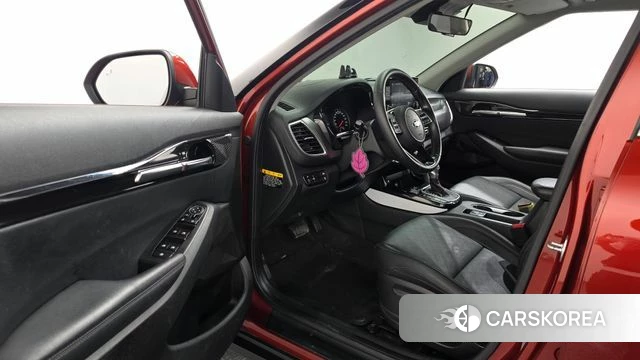 Kia Seltos id 4849609 из Кореи 30