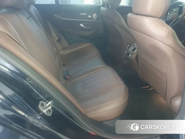 Mercedes-Benz E-Class W213 id 3545200 из Кореи 17