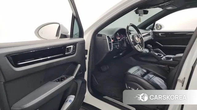Porsche Cayenne (PO536) id 3635452 из Кореи 20