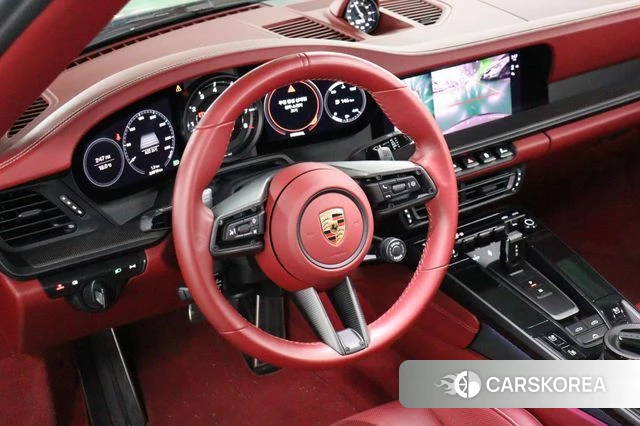 Porsche 911(992) id 3851228 из Кореи 19