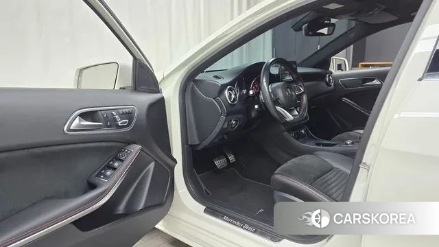 Mercedes-Benz A-Class W176 id 3651907 из Кореи 20