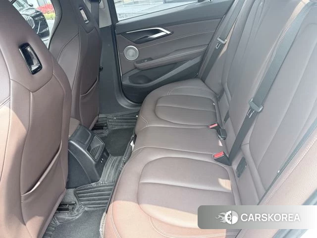 BMW 1 series id 4348956 из Китая 16
