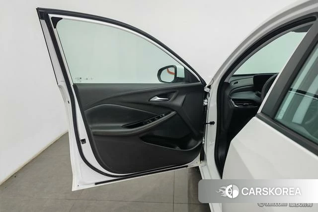 Buick Weilang id 4212367 из Китая 23
