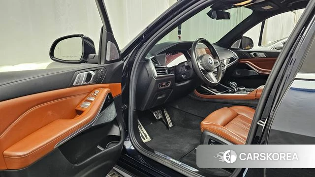 BMW X7 (G07) id 4741957 из Кореи 36