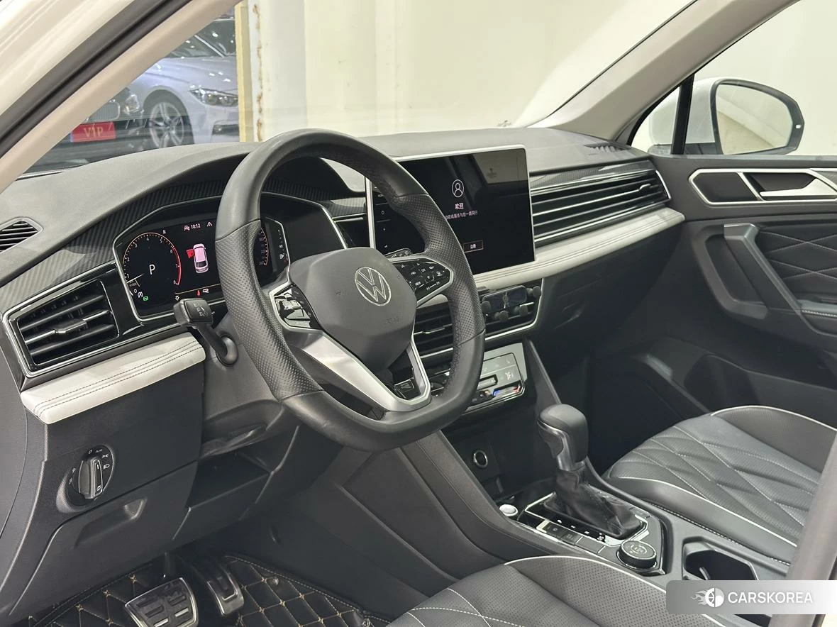 Volkswagen Tiguan L id 4440882 из Китая 15