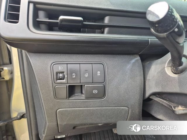 Hyundai Staria id 3833355 из Кореи 19