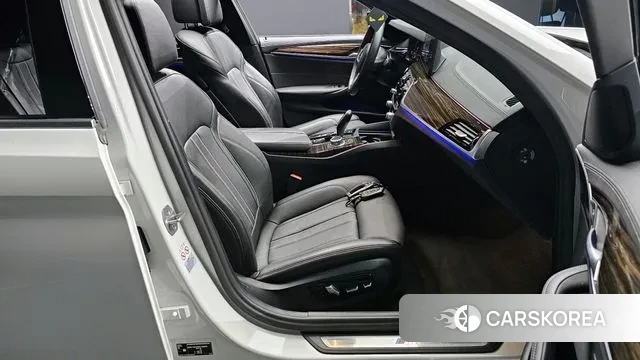 BMW 5 Series (G30) id 3615530 из Кореи 20