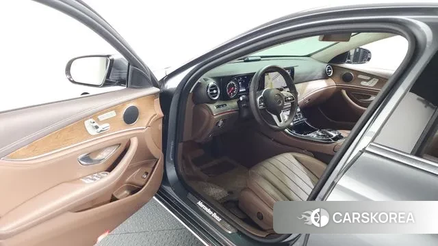 Mercedes-Benz E-Class W213 id 3489390 из Кореи 20