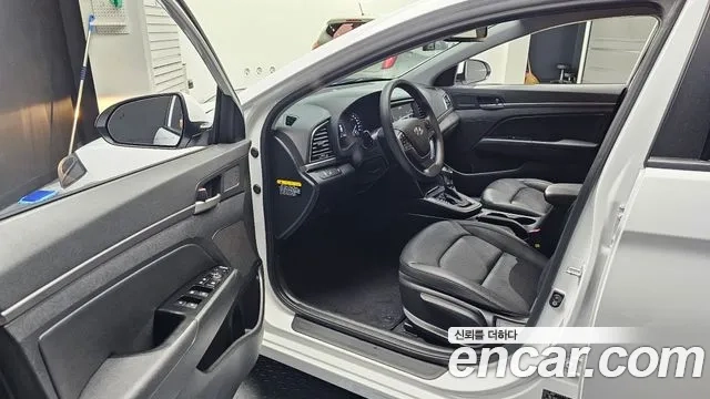 Hyundai Avante AD id 2876820 из Кореи 20