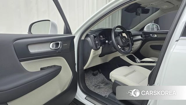 Volvo XC40 id 4315032 из Кореи 30