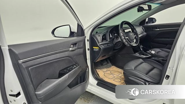Hyundai Avante AD id 4732943 из Кореи 20