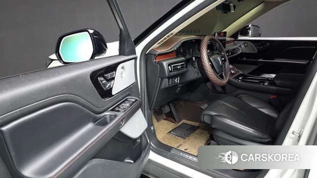Lincoln Aviator 2nd generation id 4383643 из Кореи 32