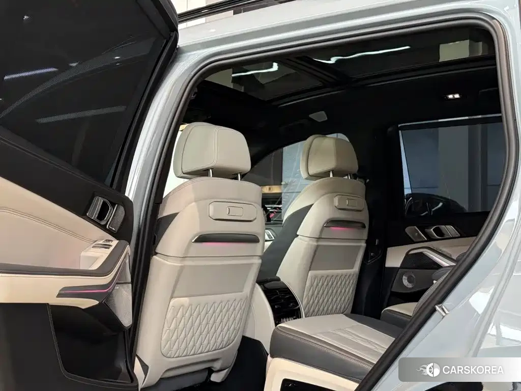 BMW X7 id 4600499 из Китая 26