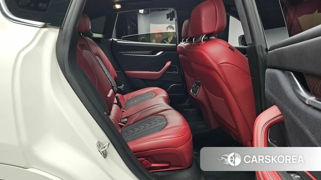 Maserati Levante id 4581621 из Кореи 34