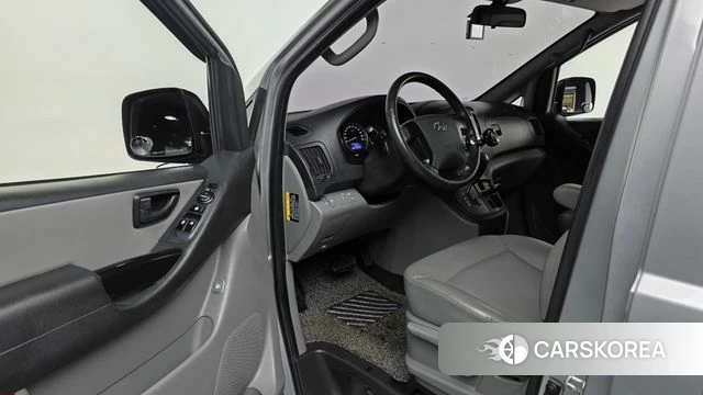 Hyundai The New Grand Starex id 4363484 из Кореи 31
