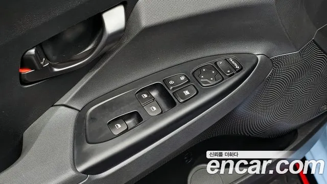 Hyundai Veloster (JS) id 2681805 из Кореи 20