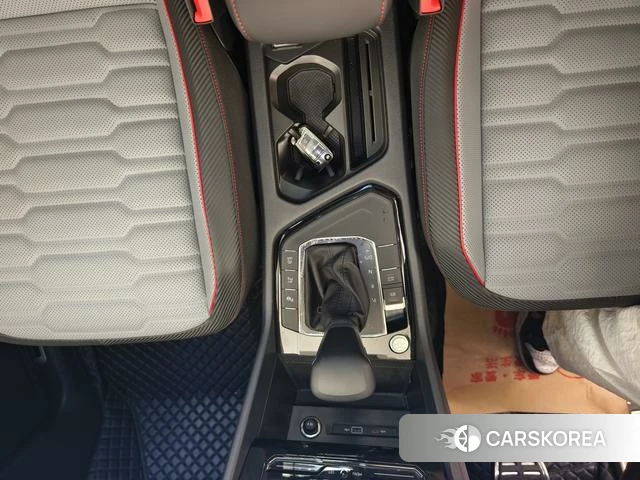 Volkswagen Tiguan L id 4321335 из Китая 29