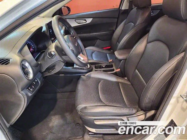 Kia Come New K3 id 2746960 из Кореи 20