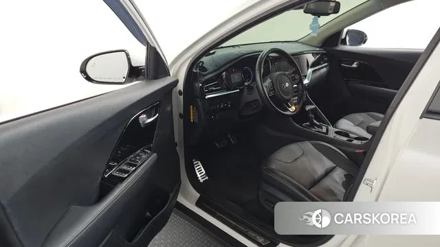 Kia The New Niro id 3499479 из Кореи 20