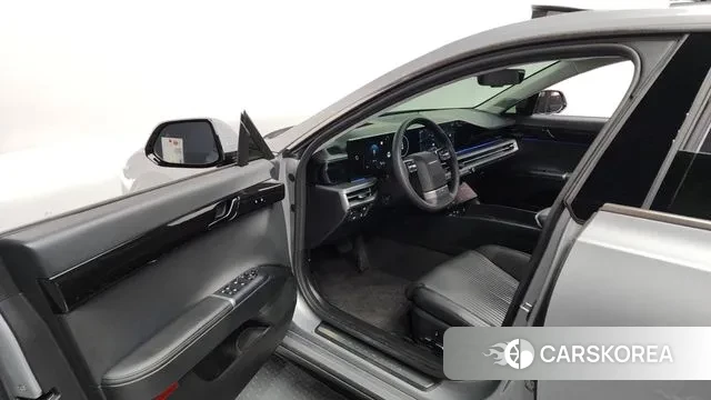 Hyundai Grandeur (GN7) id 3437590 из Кореи 20