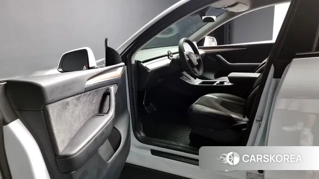 Tesla Model Y id 2909982 из Кореи 20