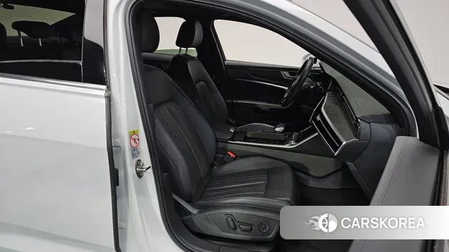 Audi A6 (C8) id 3350626 из Кореи 20