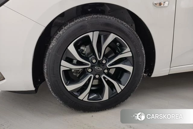 Chevrolet Cruze id 3768830 из Китая 17