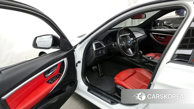 BMW 3 Series (F30) id 3494672 из Кореи 20