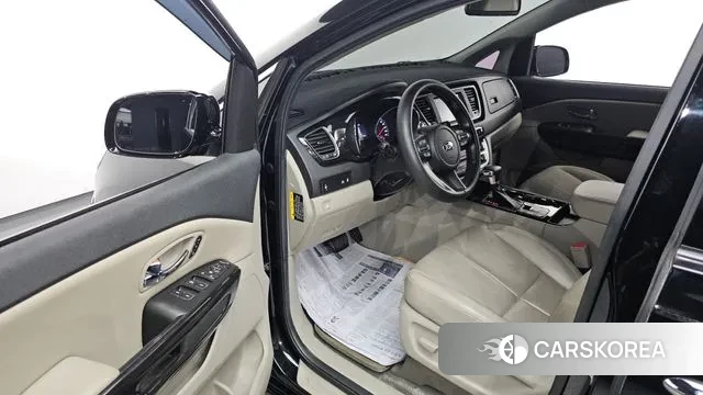 Kia The New Carnival id 3330413 из Кореи 20