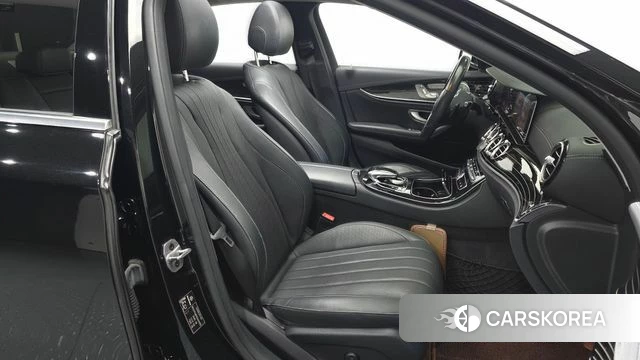 Mercedes-Benz E-Class W213 id 3861169 из Кореи 20