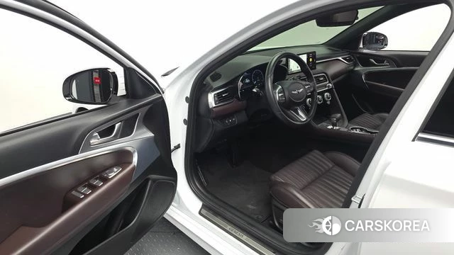 Genesis The New G70 id 3940640 из Кореи 20