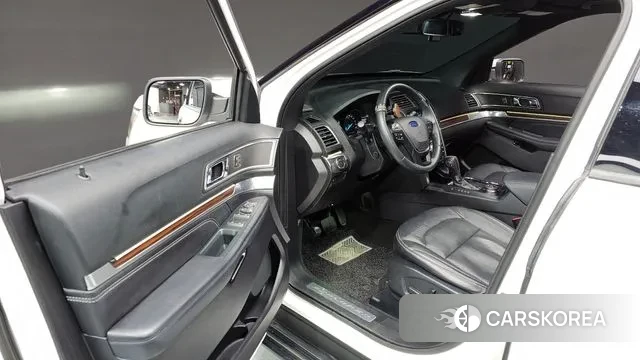 Ford Explorer id 3454808 из Кореи 20