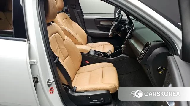 Volvo XC40 id 3037293 из Кореи 20